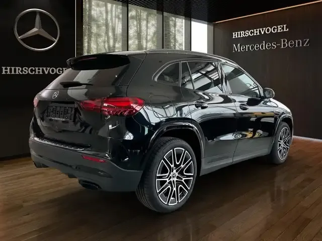 Mercedes-Benz GLA 250
