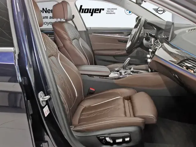 BMW 530