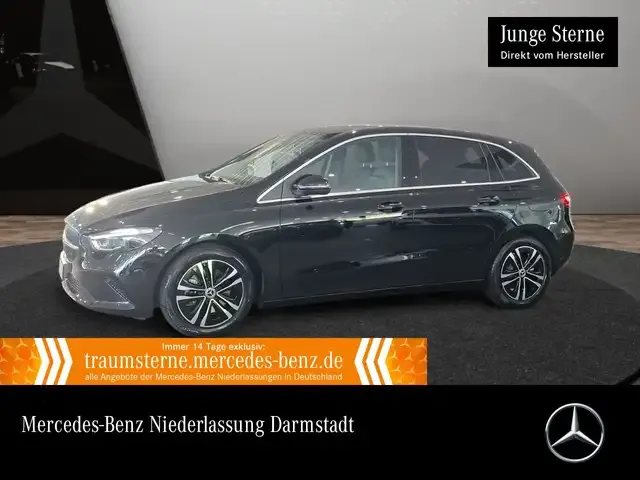 Mercedes-Benz B 220