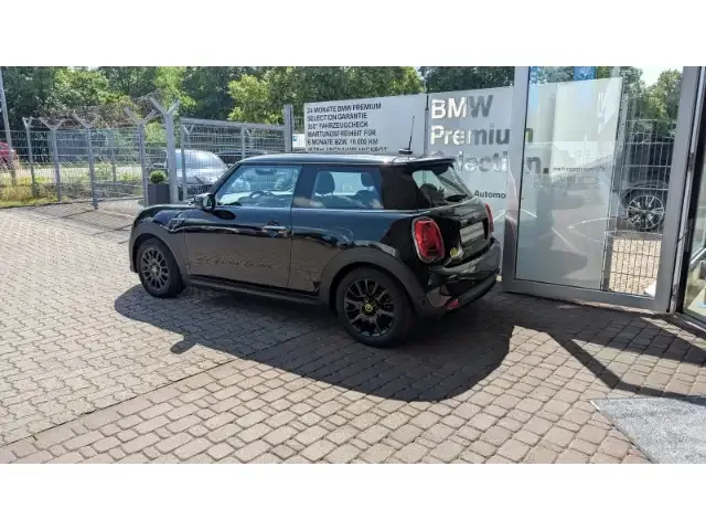 MINI Cooper SE