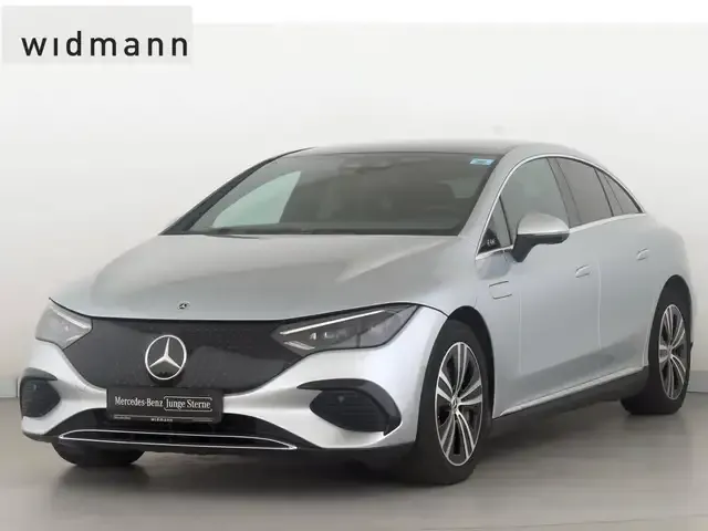 Mercedes-Benz EQE 300