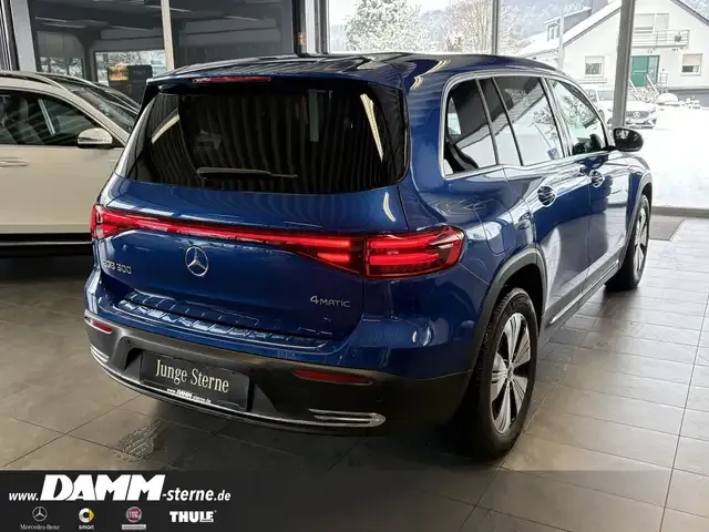 Mercedes-Benz EQB 300