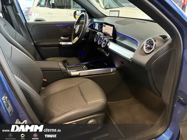 Mercedes-Benz EQB 300