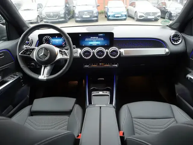 Mercedes-Benz GLB 200