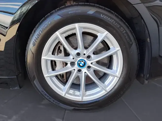 BMW 545