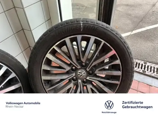 Volkswagen T6 California