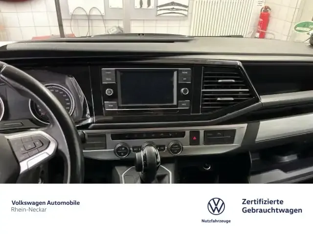 Volkswagen T6 California