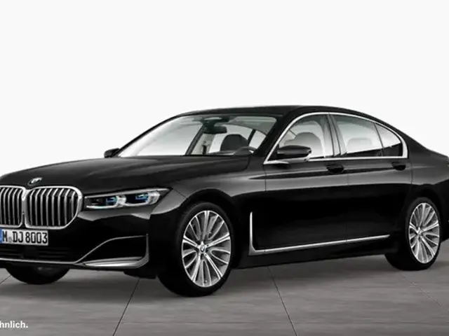 BMW 740