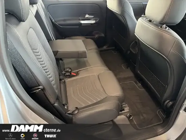 Mercedes-Benz EQB 300