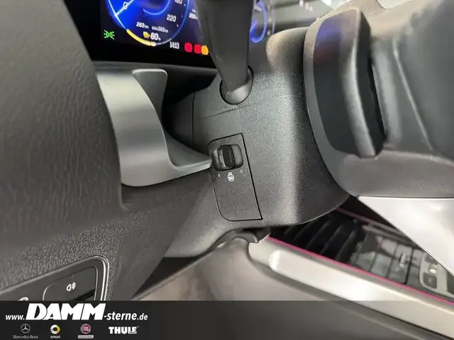 Mercedes-Benz EQB 300