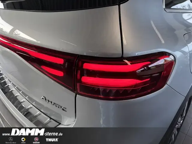 Mercedes-Benz EQB 300