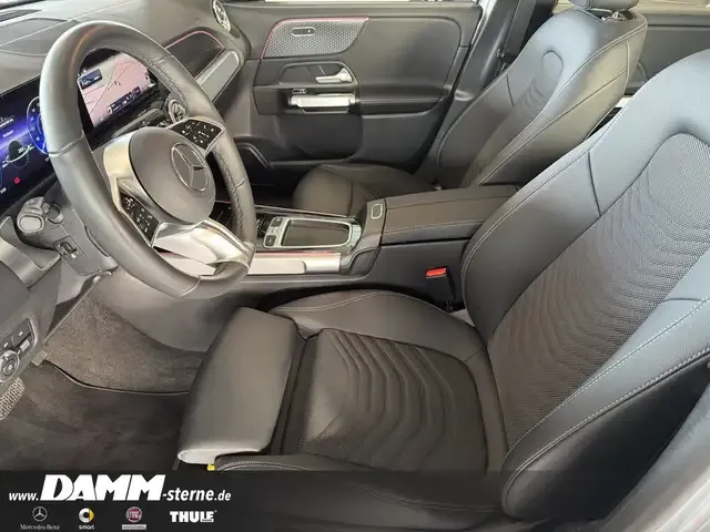 Mercedes-Benz EQB 300