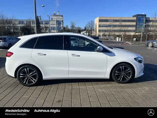 Mercedes-Benz B 250