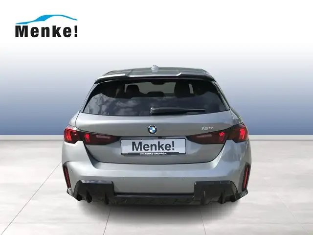 BMW 120
