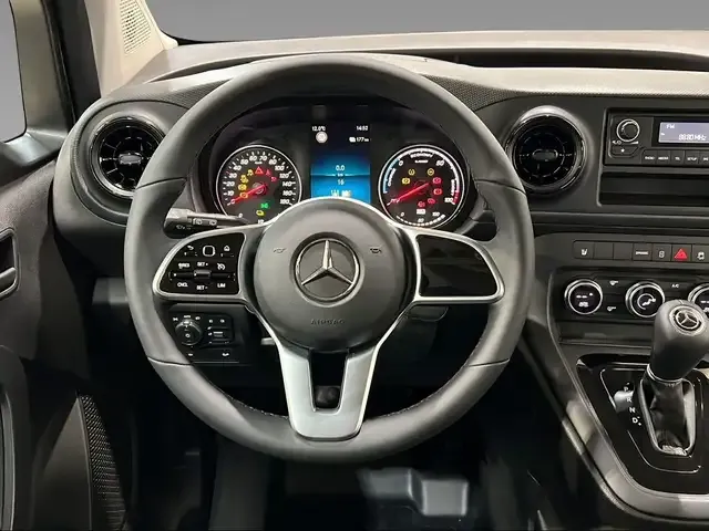Mercedes-Benz Sonstiges