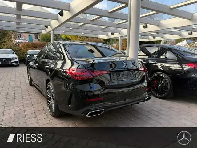 Mercedes-Benz C 220