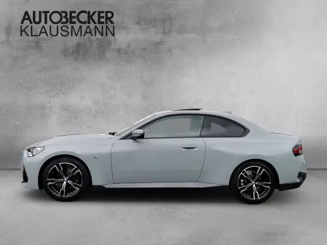 BMW 220