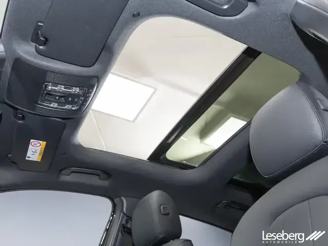 Mercedes-Benz EQA 300