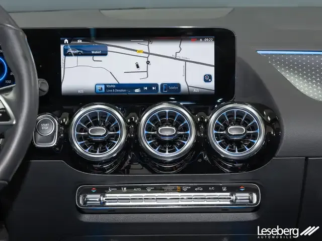 Mercedes-Benz EQA 300