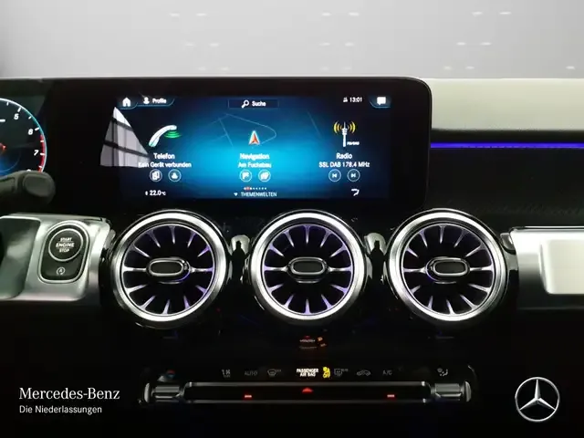 Mercedes-Benz GLB 200