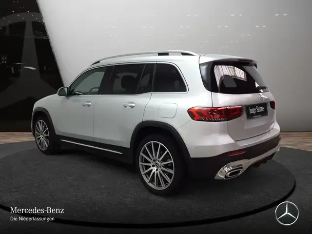 Mercedes-Benz GLB 200