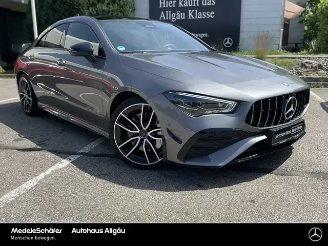 Mercedes-Benz CLA 35 AMG