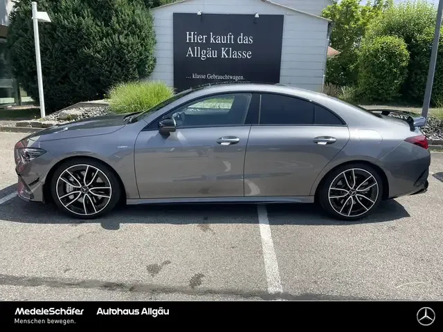 Mercedes-Benz CLA 35 AMG