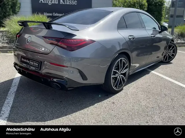 Mercedes-Benz CLA 35 AMG