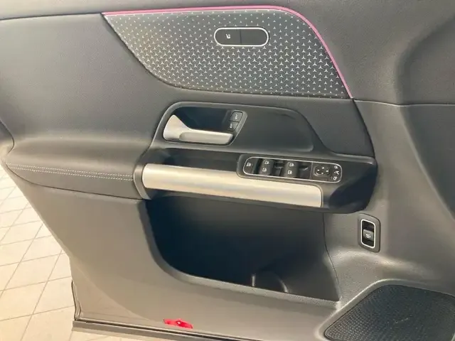 Mercedes-Benz EQA 350