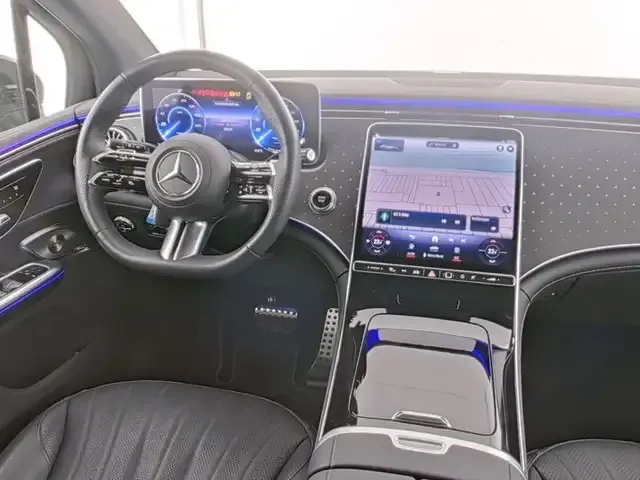 Mercedes-Benz EQE SUV