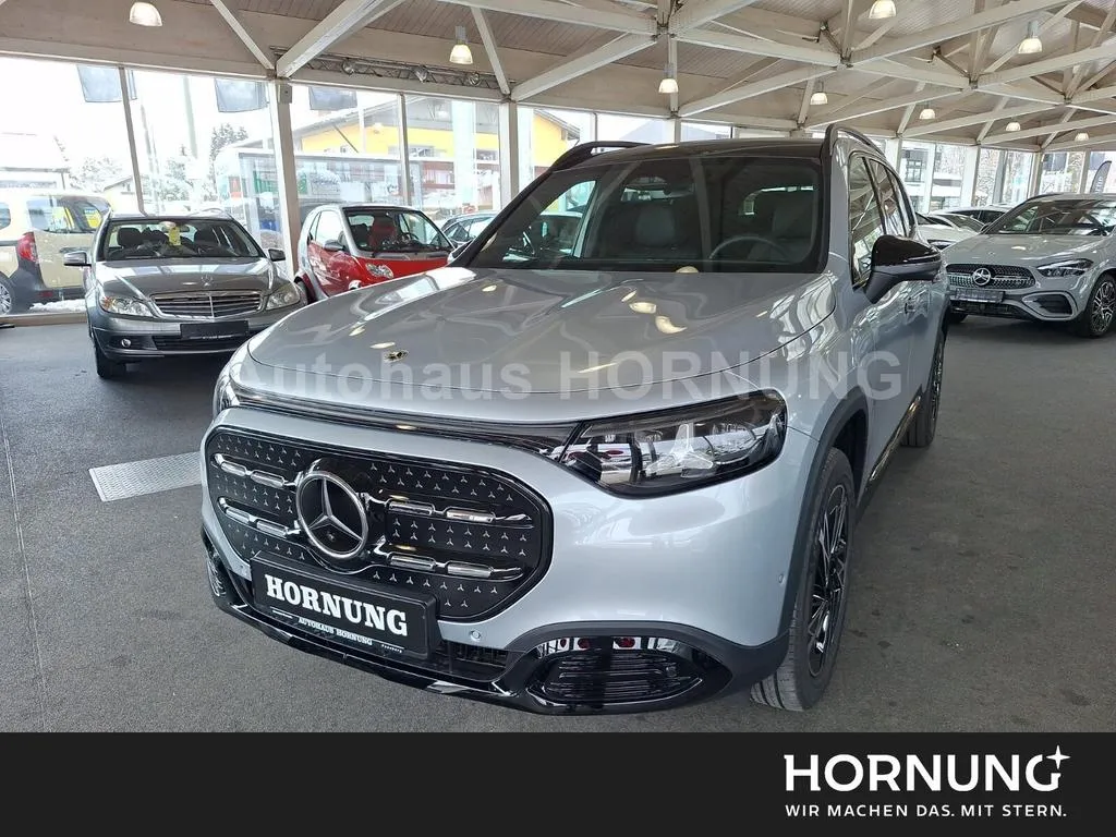 Mercedes-Benz GLB 250