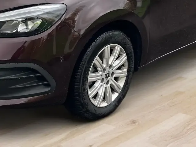 Mercedes-Benz Sonstiges