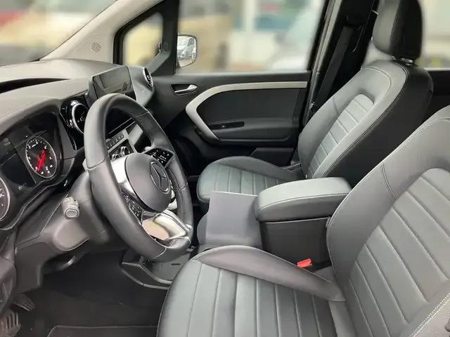 Mercedes-Benz Sonstiges