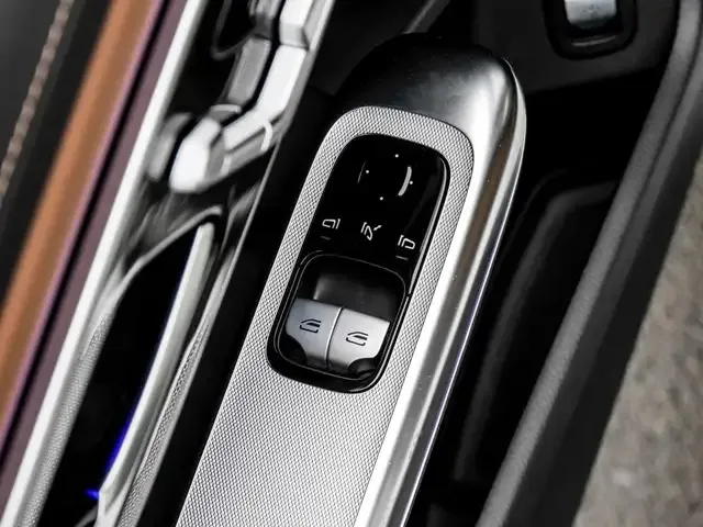 Mercedes-Benz CLE 300