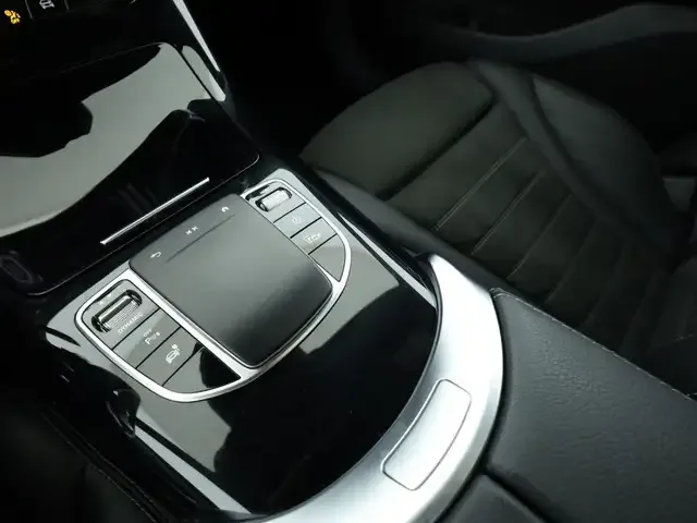 Mercedes-Benz EQC 400