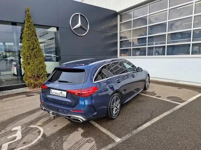 Mercedes-Benz C 220