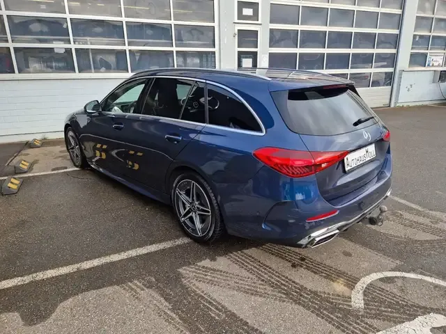 Mercedes-Benz C 220