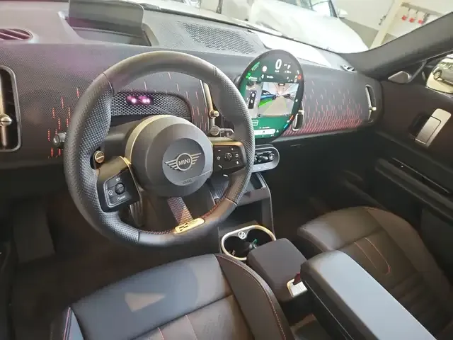 MINI John Cooper Works Countryman