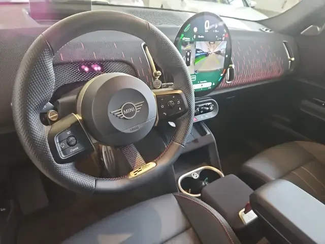 MINI John Cooper Works Countryman