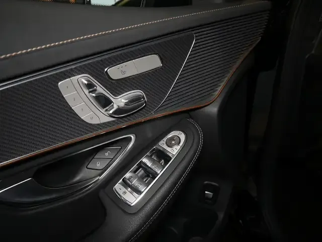 Mercedes-Benz EQC 400