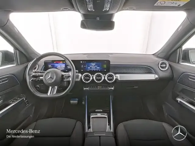 Mercedes-Benz EQB 300