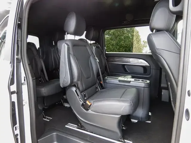 Mercedes-Benz EQV 300