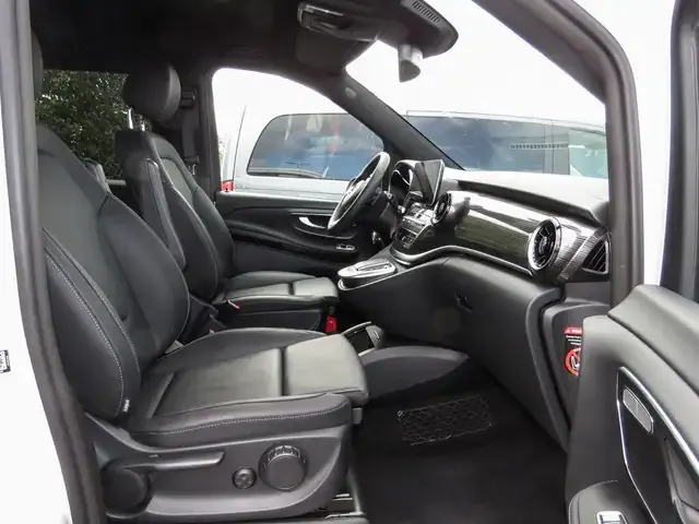 Mercedes-Benz EQV 300