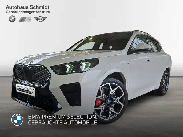 BMW iX2