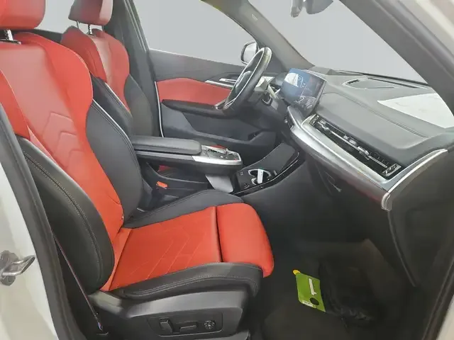 BMW iX2