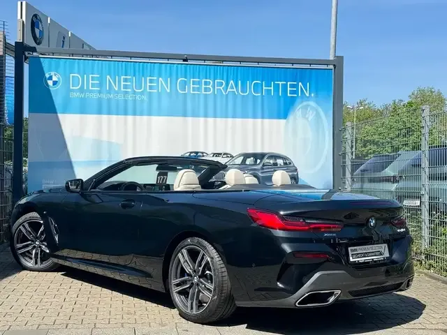 BMW 840