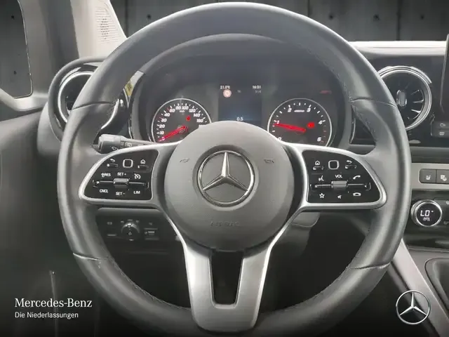 Mercedes-Benz T-Class