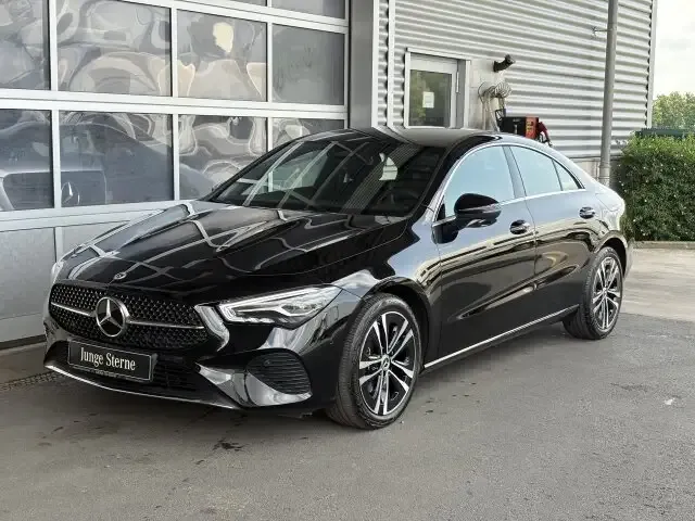 Mercedes-Benz CLA 180