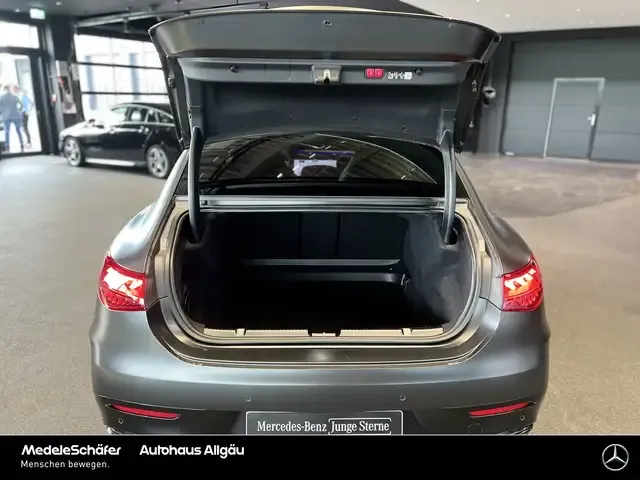 Mercedes-Benz EQE 53