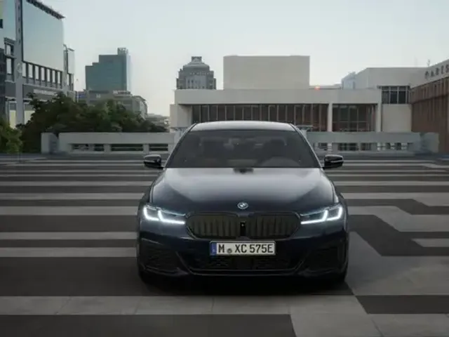 BMW 545